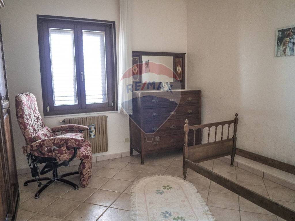 Casa indipendente a Calascibetta in Piazza San Pietro - Foto 3