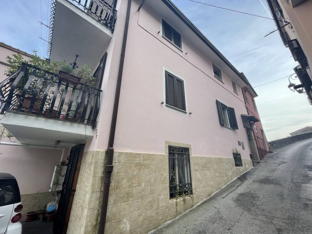Casa indipendente a Ceccano in Ponte fiume sacco - Foto 2