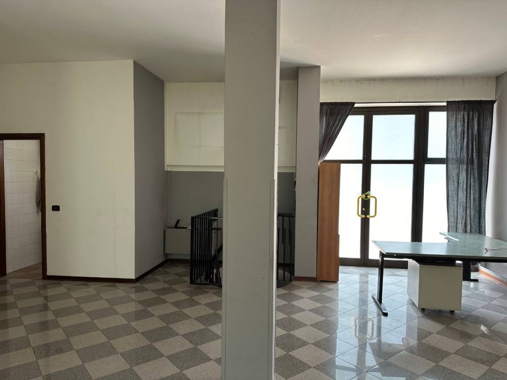Immobile a Selvazzano dentro in Piazzetta Aldo Moro, 14 - Foto 4