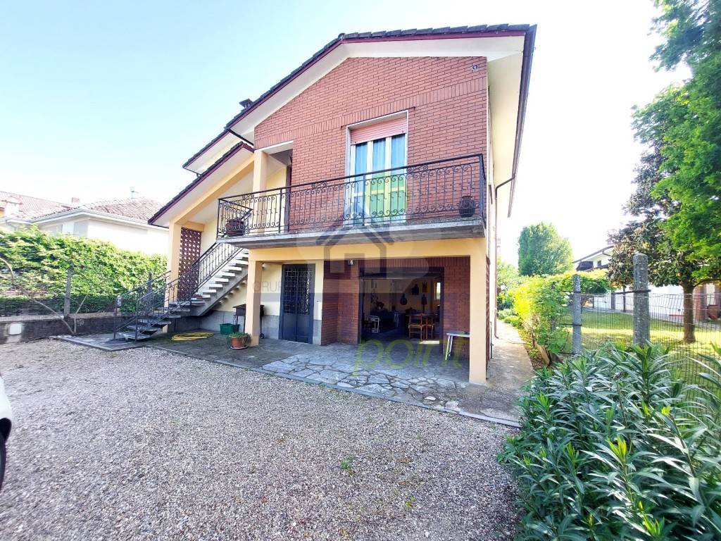 Casa indipendente a Castelnuovo bocca d'adda in VIA VILLAGGIO ADDA - Foto 2