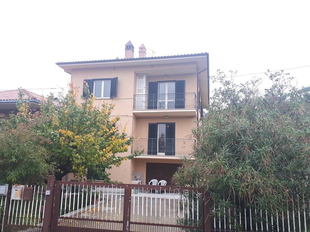 Casa indipendente a Teramo in Via Romolo di Giovannantonio - Foto 3