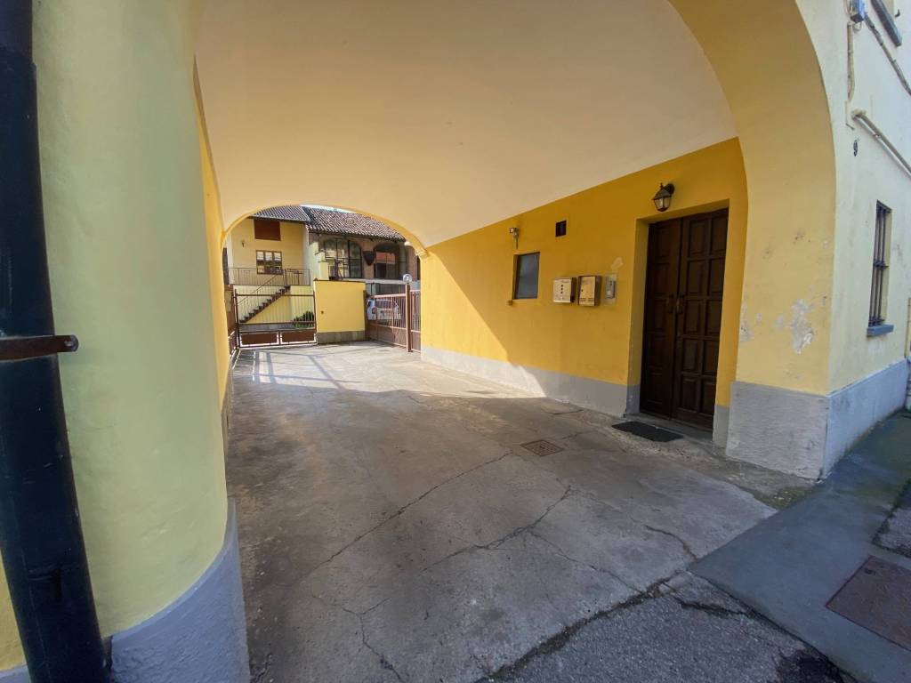 Appartamento a Caramagna piemonte in Vicolo Addolorata, 9 - Foto 3