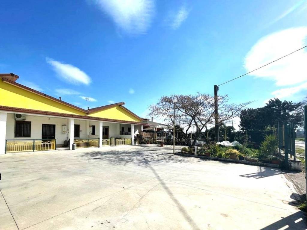 Casa indipendente a Foggia in VIA PIETRAFITTA - Foto 3