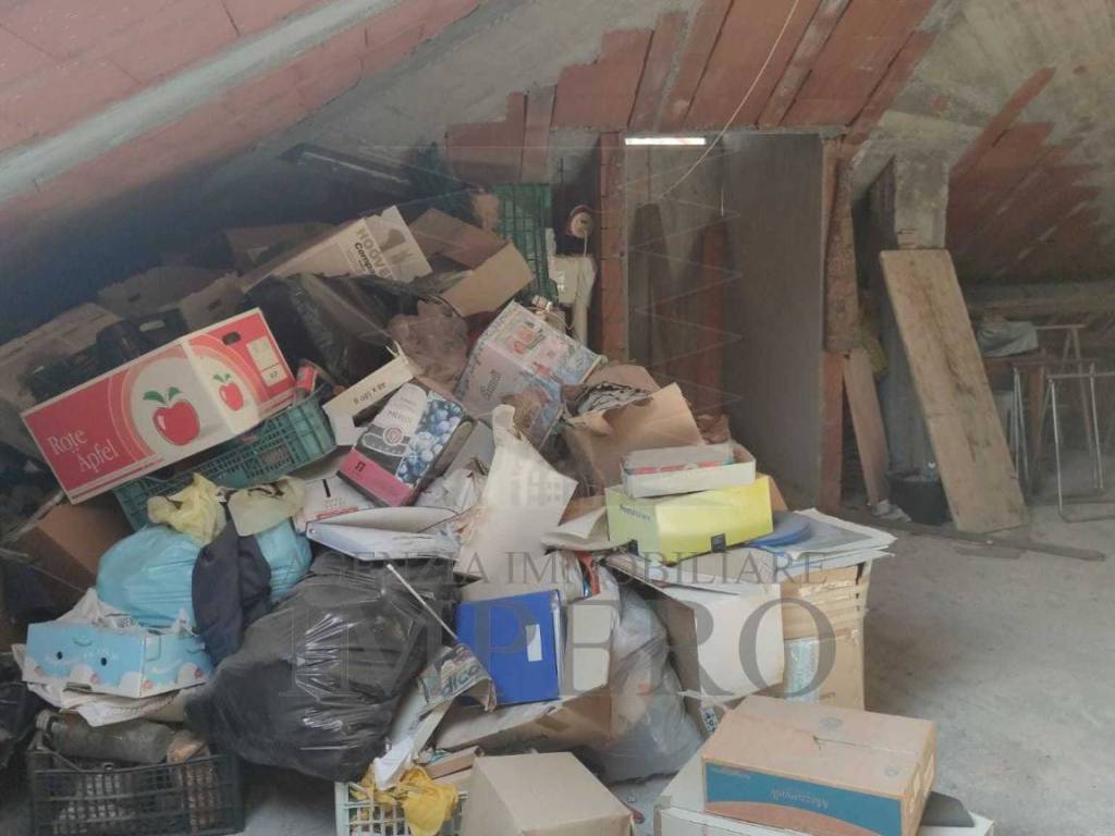 Attico / mansarda a Ventimiglia in Via Tremola - Foto 3