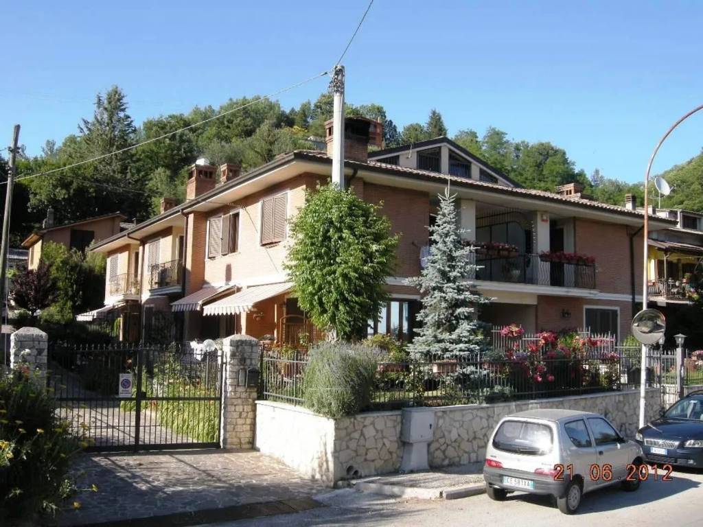 Villa a Carsoli in Via Dei Marsi S.N.C. - Foto 4