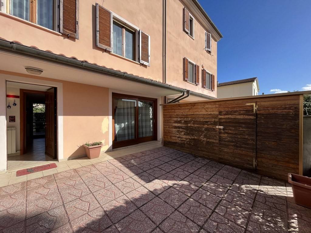 Casa indipendente a Cortona in Via Mincio - Foto 3
