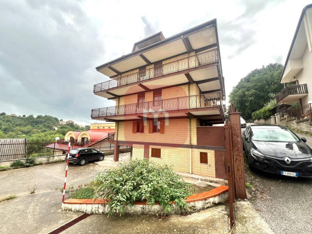 Appartamento a Frosinone in Via San Lorenzo - Foto 2