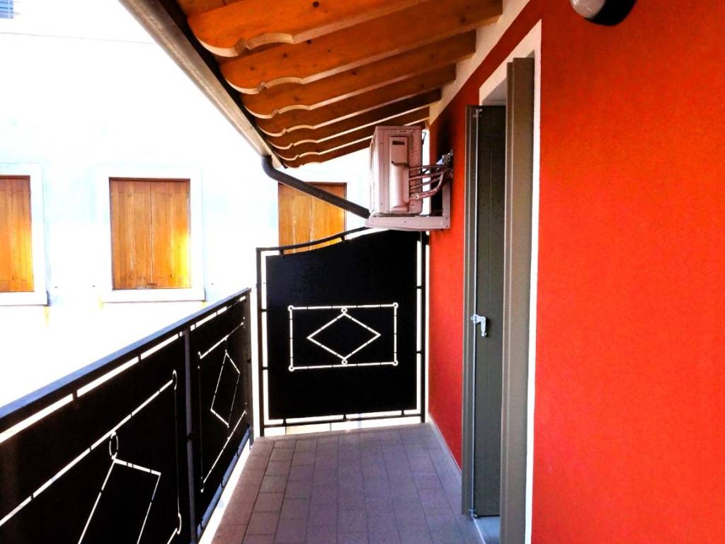 Appartamento a Cordenons in Piazza San Pietro - Foto 5