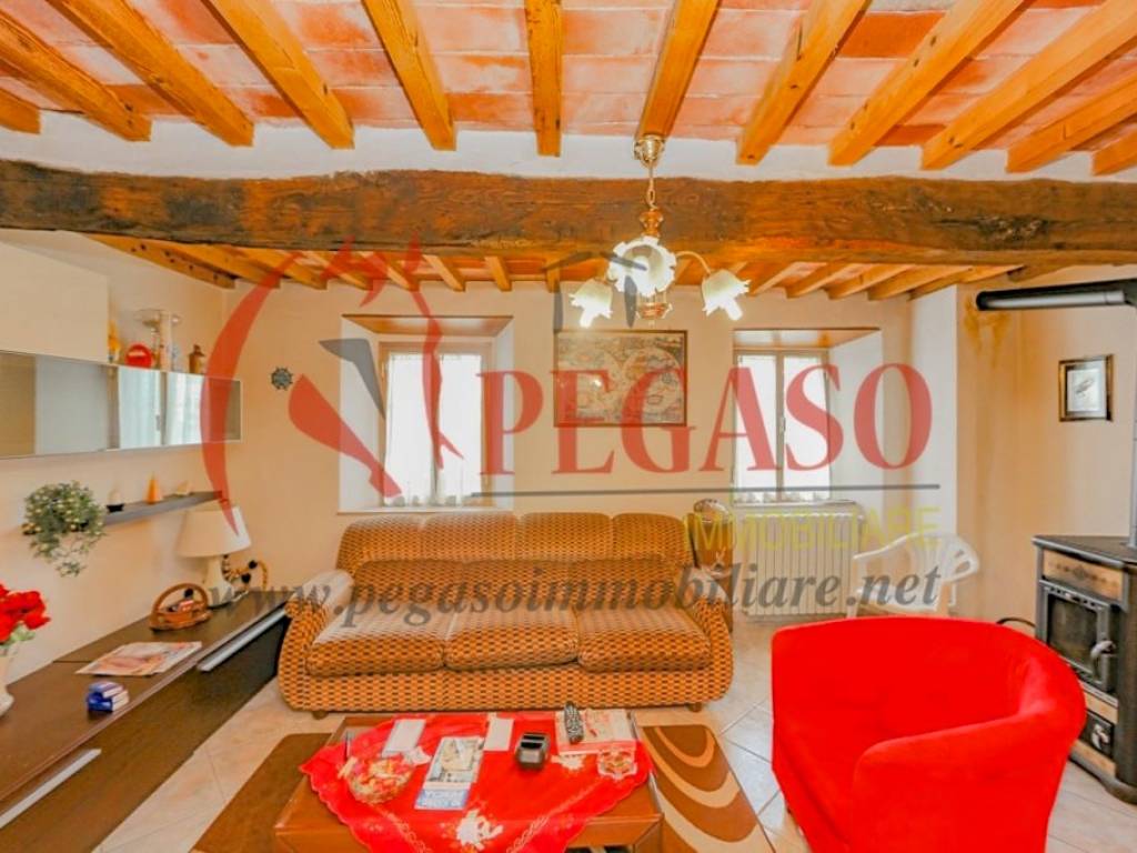 Casa indipendente a Pescia in Via di Sotto, 4 - Foto 2