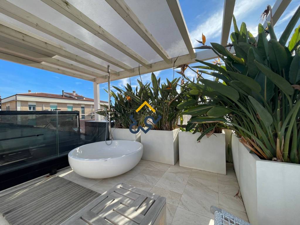 Casa indipendente a San benedetto del tronto in via pizzi, 21 - Foto 3