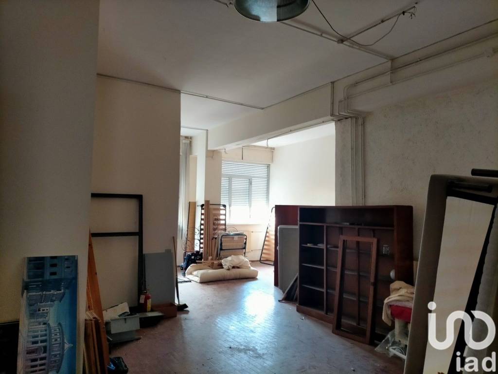 Immobile a Ancona in Via del commercio, 6 - Foto 2