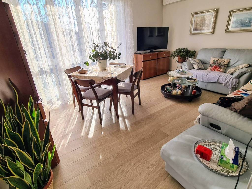 Villa a Cavaria con premezzo in Via Armando Diaz, 73 - Foto 3
