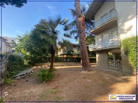 Villa a Tortoreto in Via Publio Virgilio Marone, 10 - Foto 2