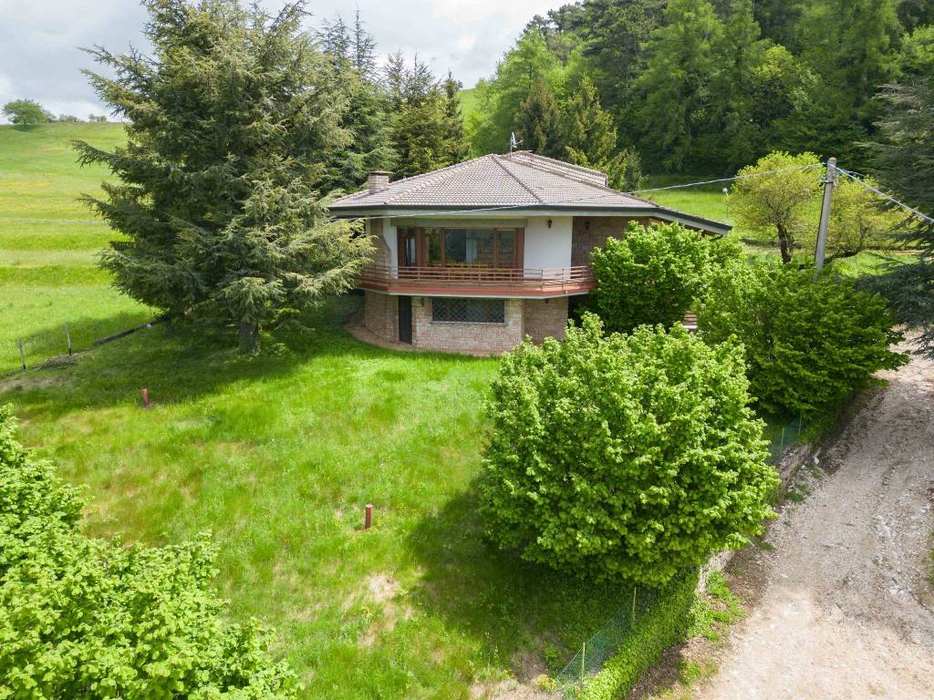 Villa a Caprino veronese in Via Enzo Ferrari - Foto 5