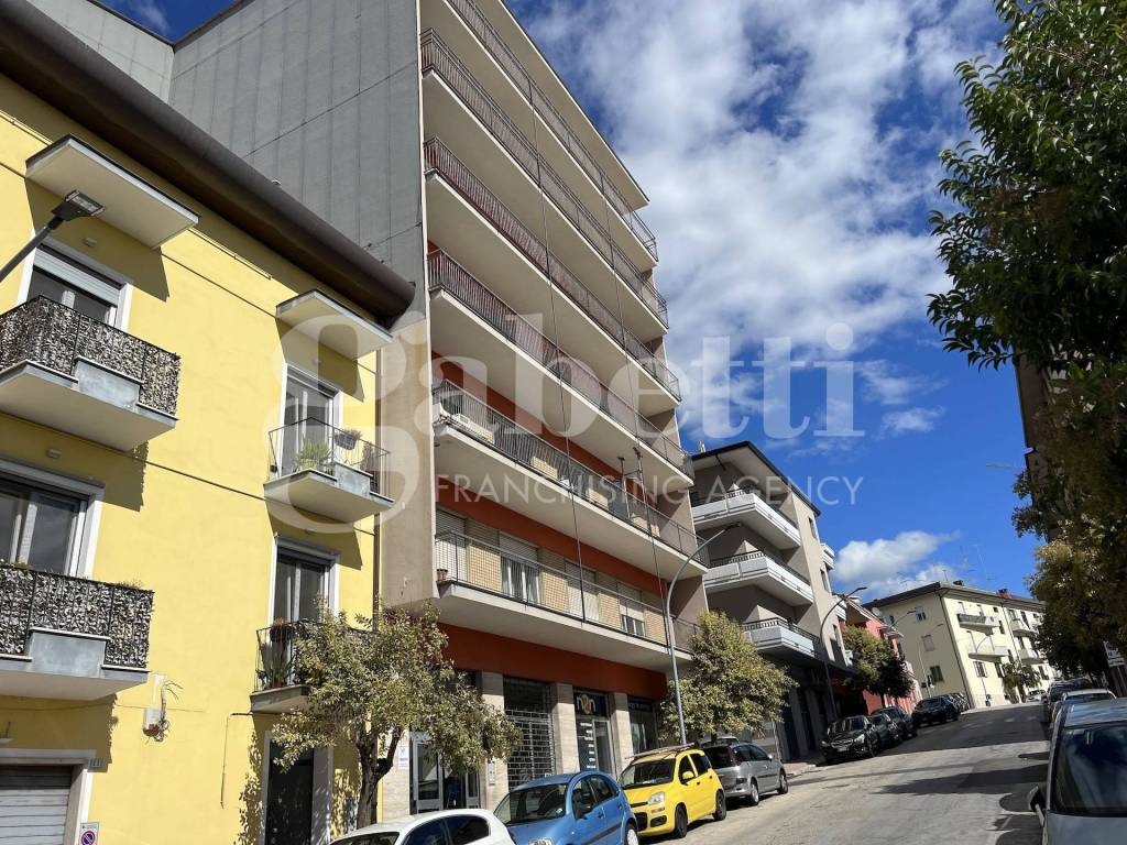 Appartamento a Isernia in Via Kennedy, 15 - Foto 2