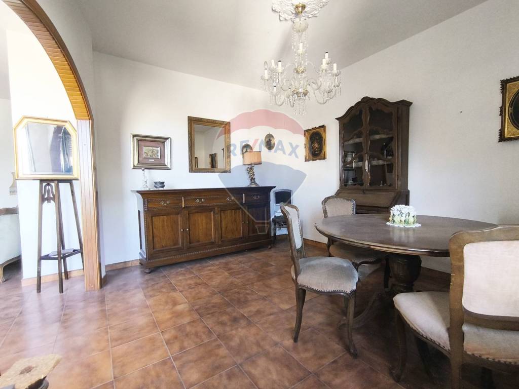 Appartamento a Brindisi in Via Vespasiano, 25 - Foto 4