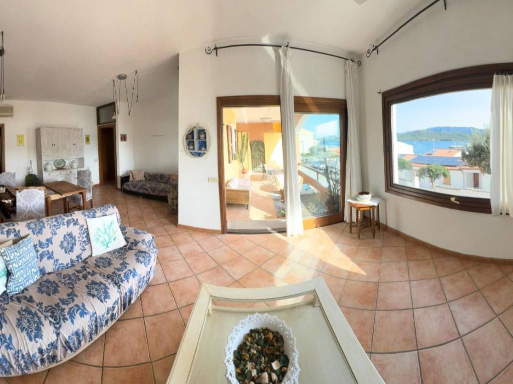 Appartamento a Arzachena in Lungomare Andrea Doria, 111 - Foto 4
