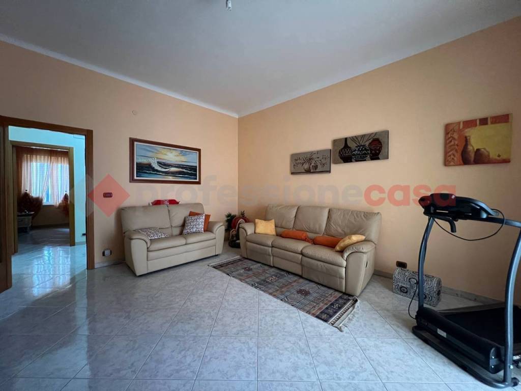 Appartamento a Taranto in via general messina, 6 - Foto 5