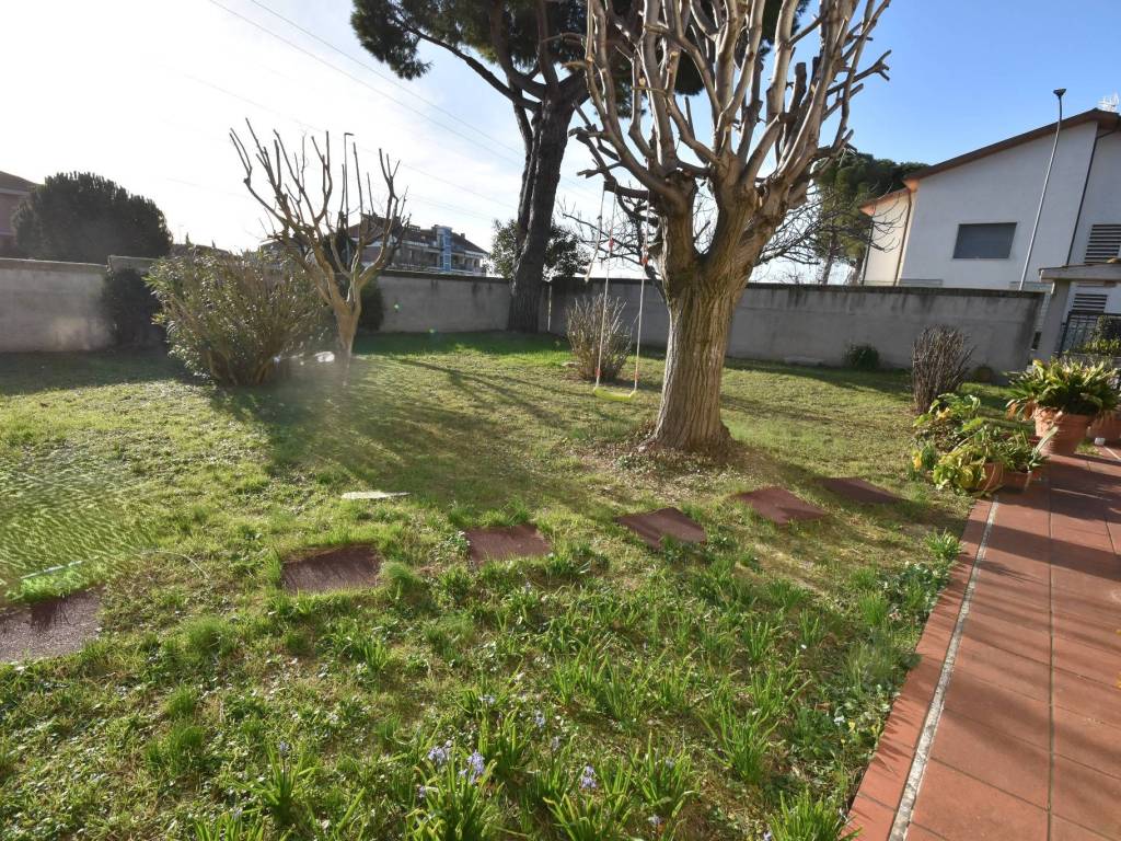 Villa a Monte san vito in Via Le Cozze - Foto 2