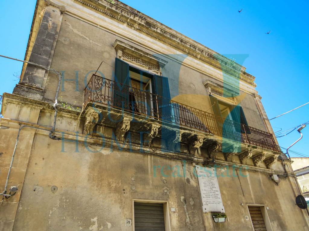 Appartamento a Rosolini in Piazza Giuseppe Garibaldi - Foto 5