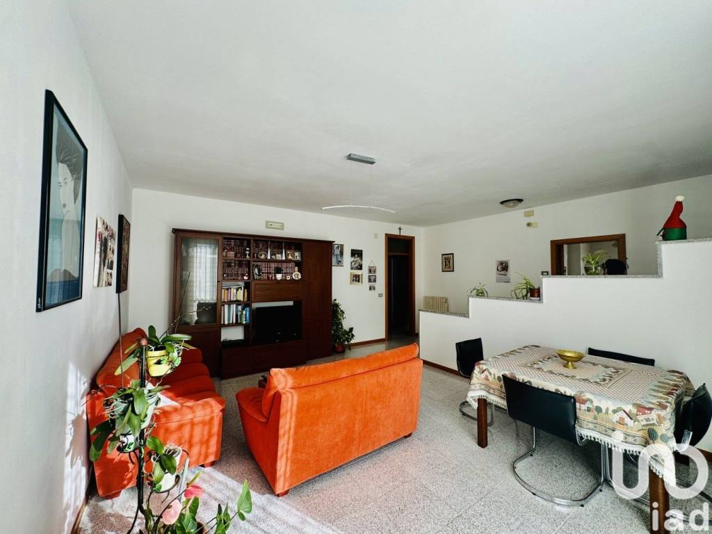 Villa a Monsampolo del tronto in Strada COLLELUNGO, 17 - Foto 3