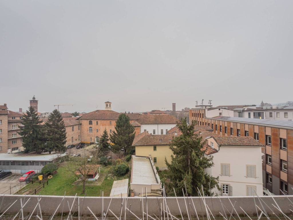 Attico / mansarda a Asti in Via Zangrandi, 21 - Foto 4