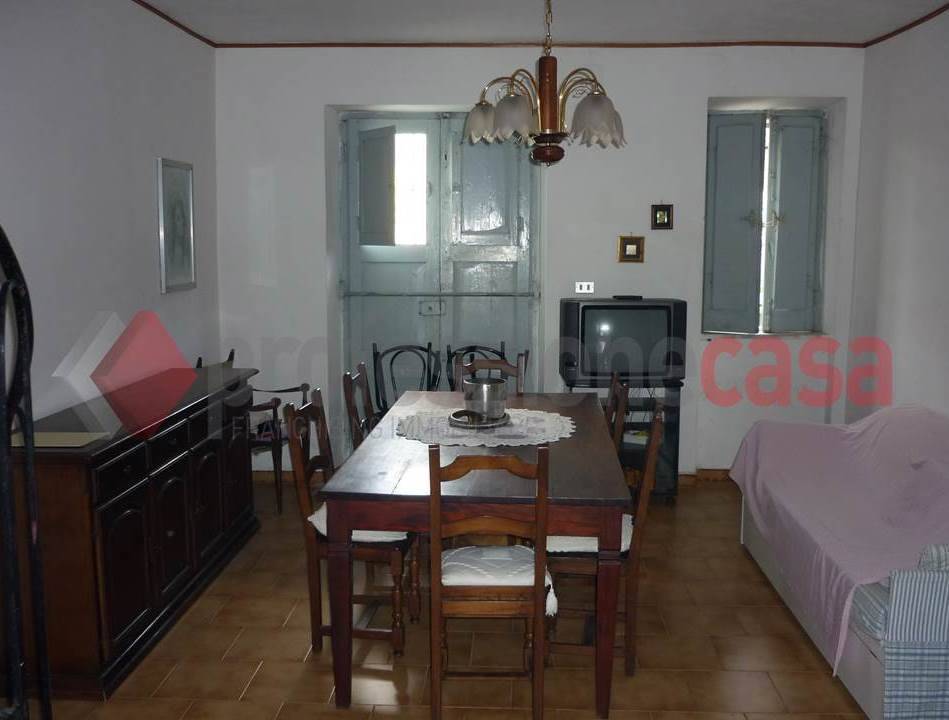 Casa indipendente a Cervaro in Via Collecedro, 1 - Foto 4