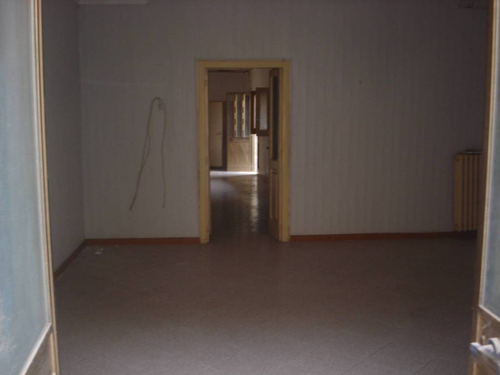 Casa indipendente a Melissano in Via Francesco Petrarca - Foto 4