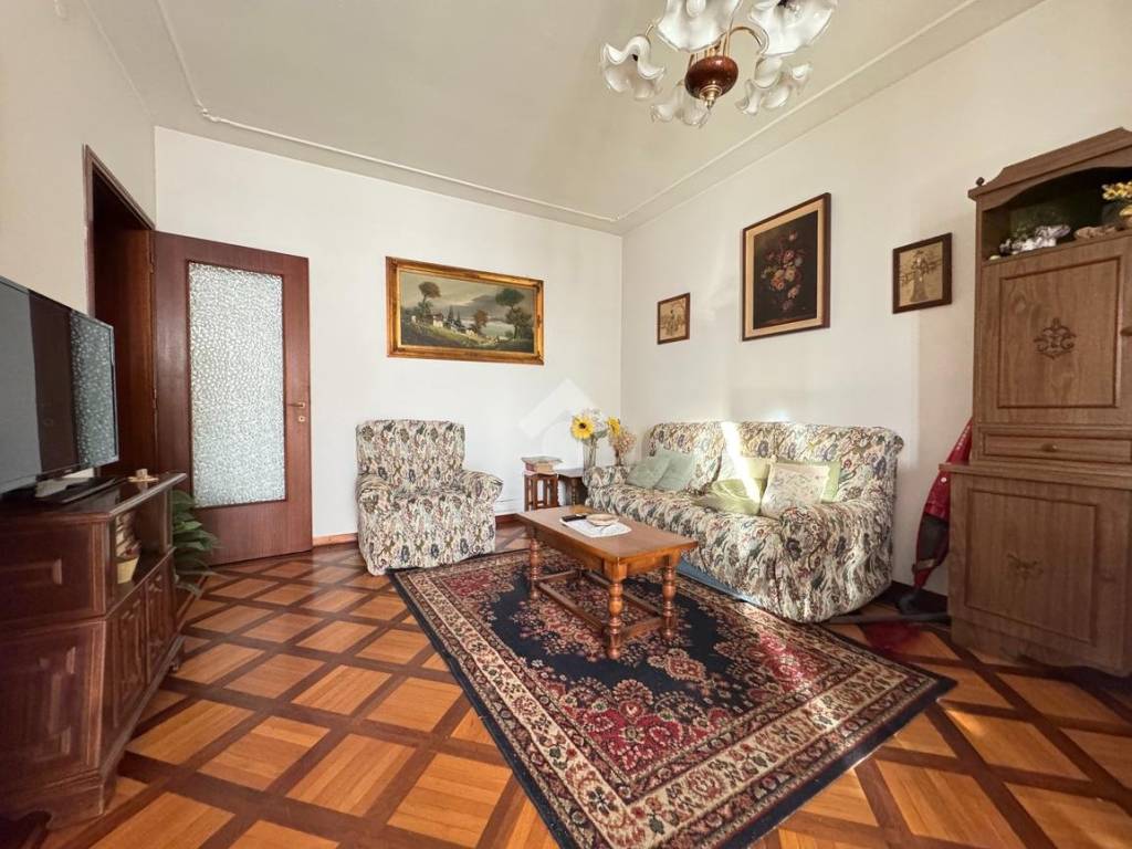 Appartamento a Rubiera in Viale Giacomo Matteotti - Foto 4