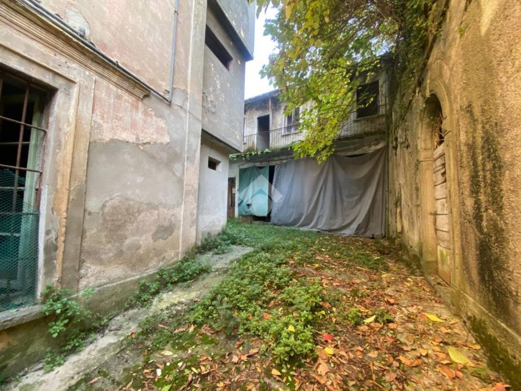 Casa indipendente a Calolziocorte in Via Enrico Toti - Foto 3