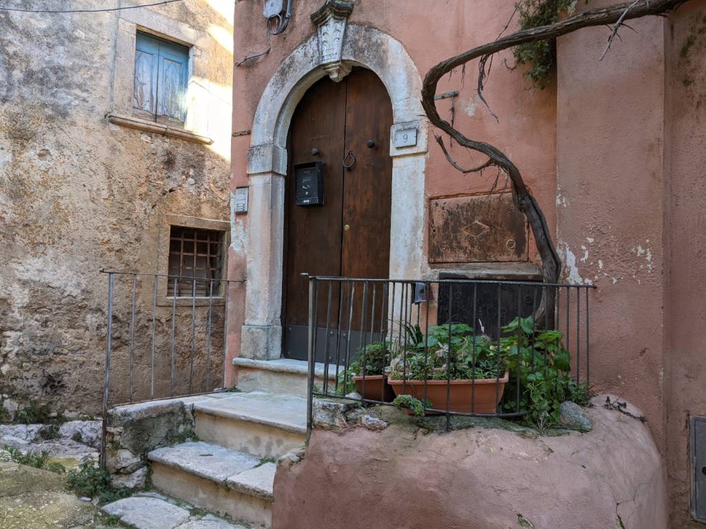 Appartamento a Vico del gargano in Via San Filippo Neri, 40 - Foto 3
