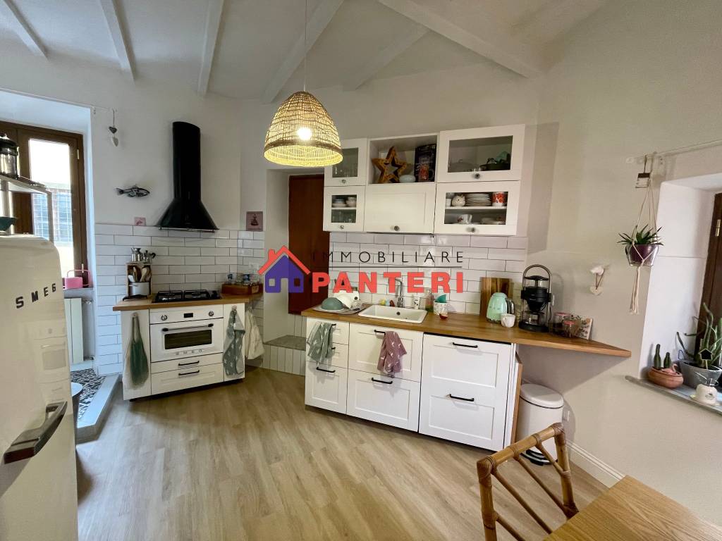 Casa indipendente a Pescia in Via Giuseppe Giusti - Foto 5