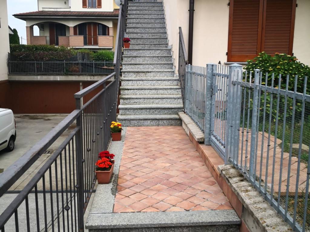 Appartamento a Sant'angelo lodigiano in Via Privata Piemonte - Foto 2