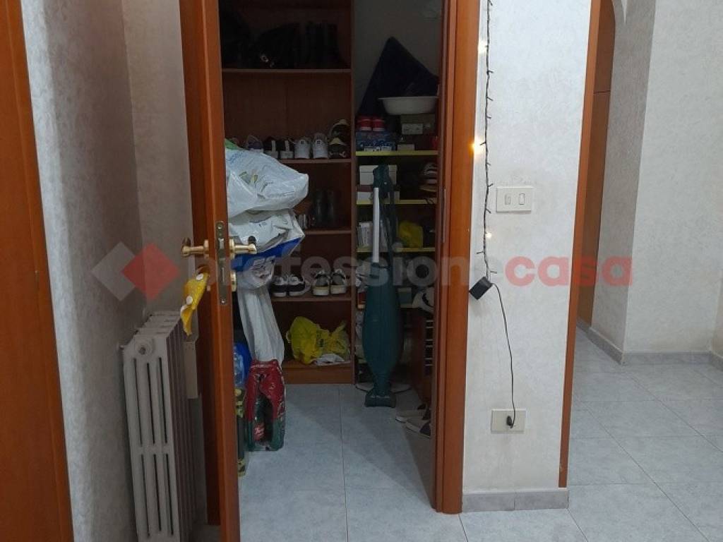Appartamento a Taranto in via Fratelli Mellone, 16 - Foto 4
