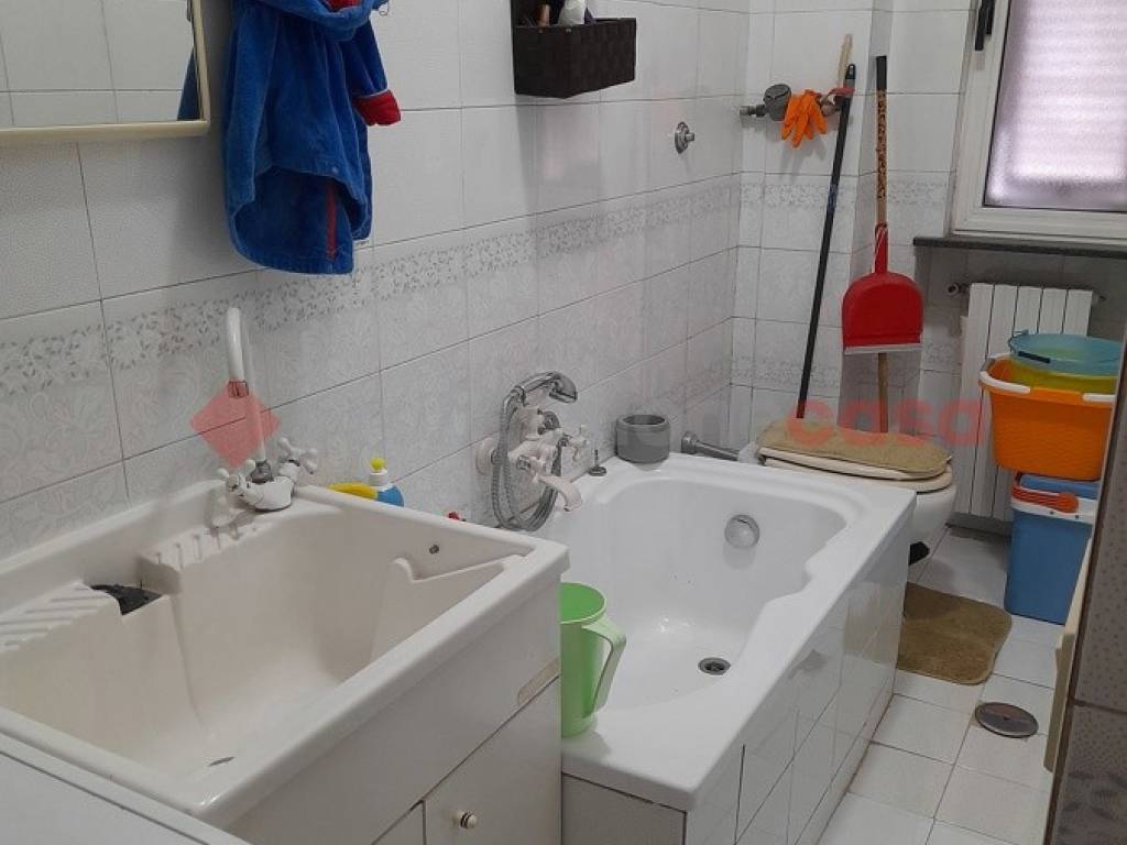 Appartamento a Taranto in via Fratelli Mellone, 16 - Foto 5