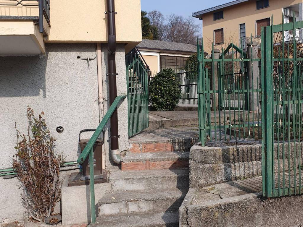 Appartamento a Brebbia - Foto 2