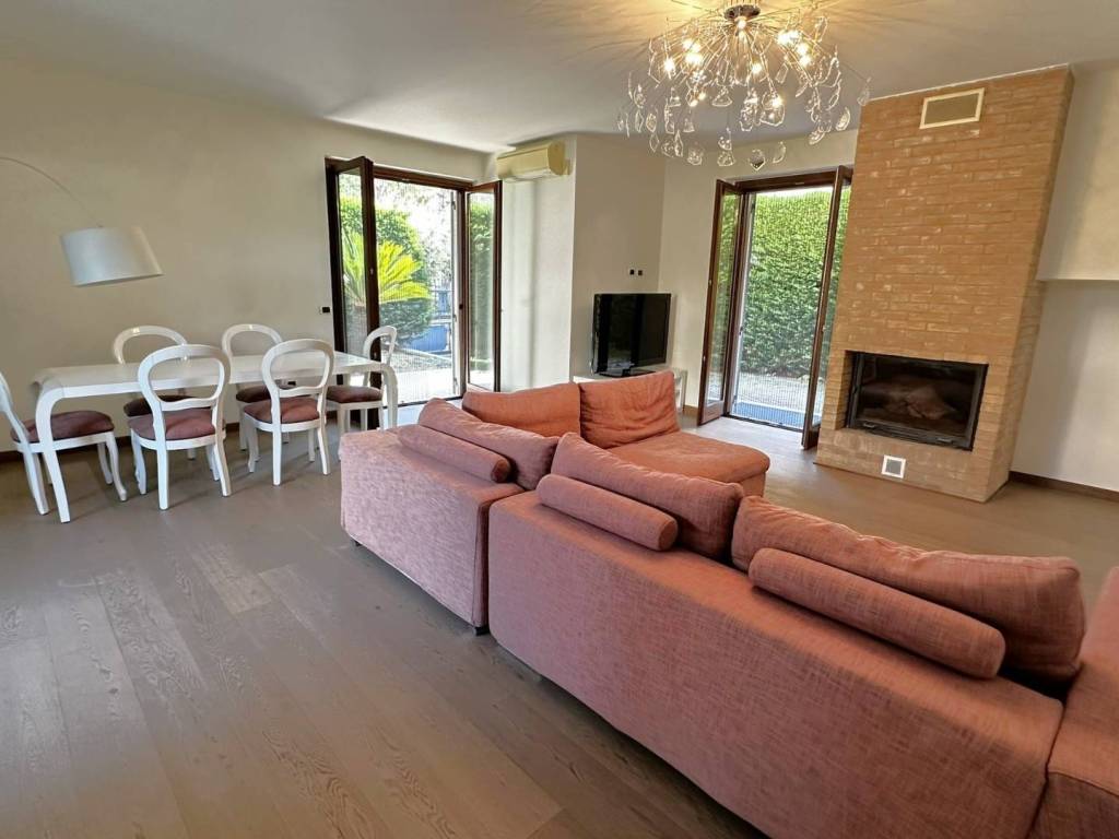 Villa a San benedetto del tronto in via dei mille, 107 - Foto 2