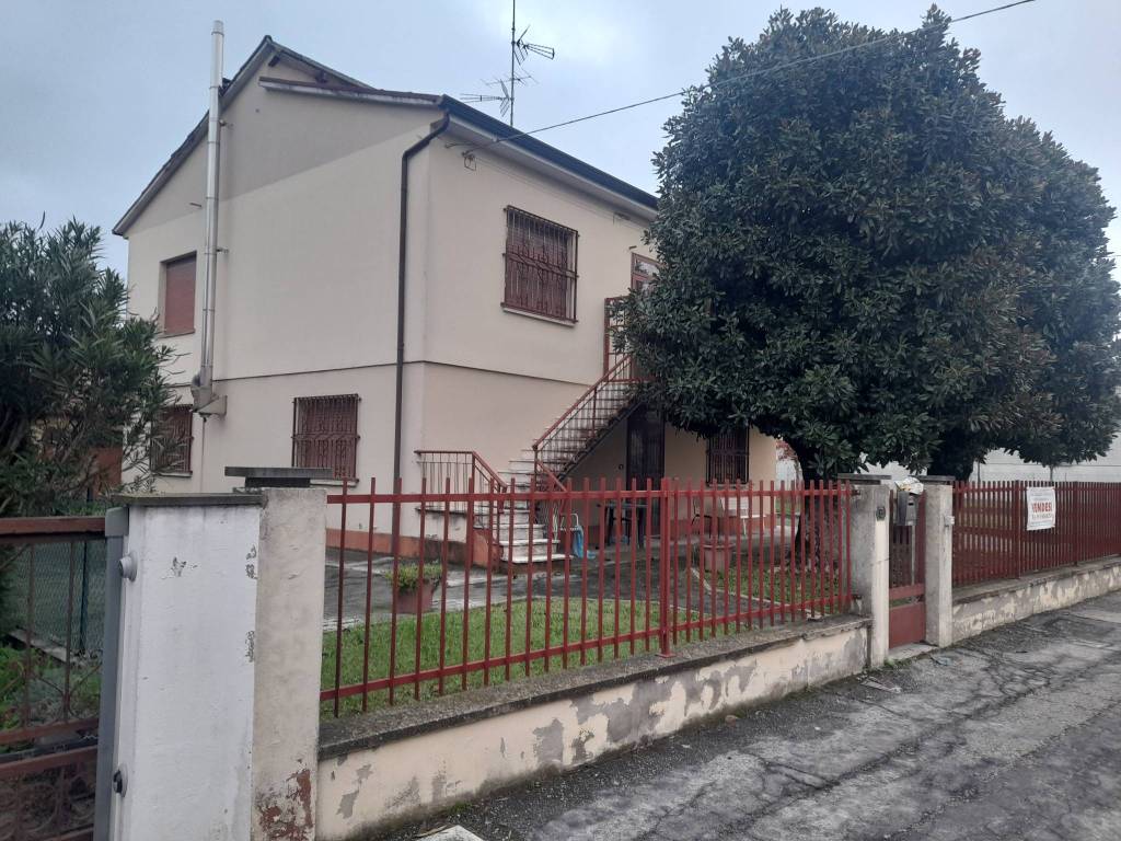 Casa indipendente a Cento - Foto 5