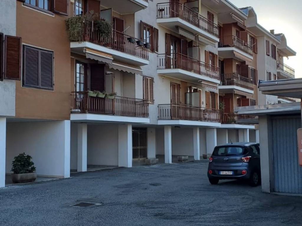 Appartamento a Borgosesia in Via Federico Tonetti, 6 - Foto 2