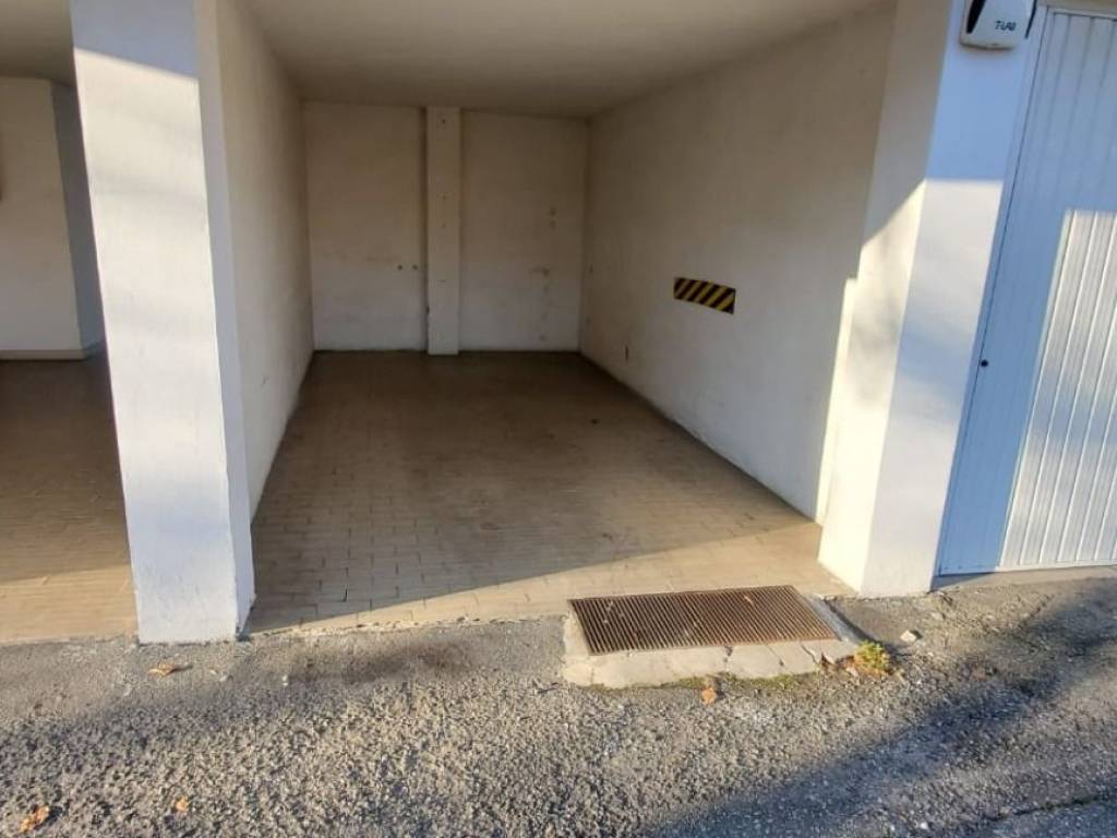 Appartamento a Borgosesia in Via Federico Tonetti, 6 - Foto 3