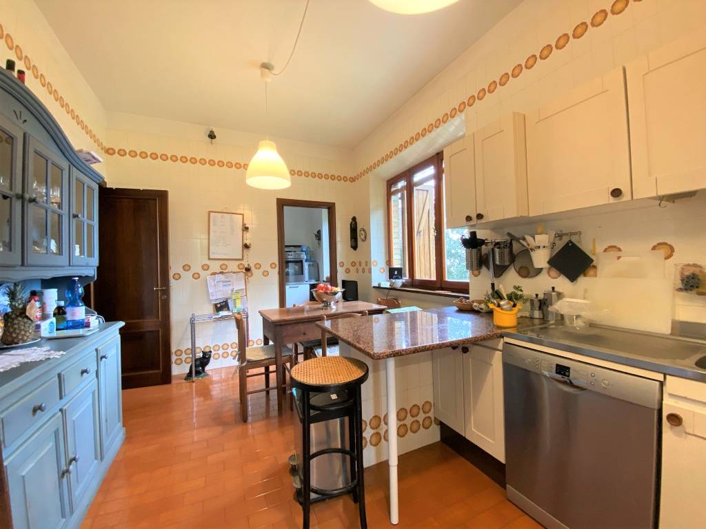 Villa a Ostra vetere in Via Martiri Ungheresi - Foto 5