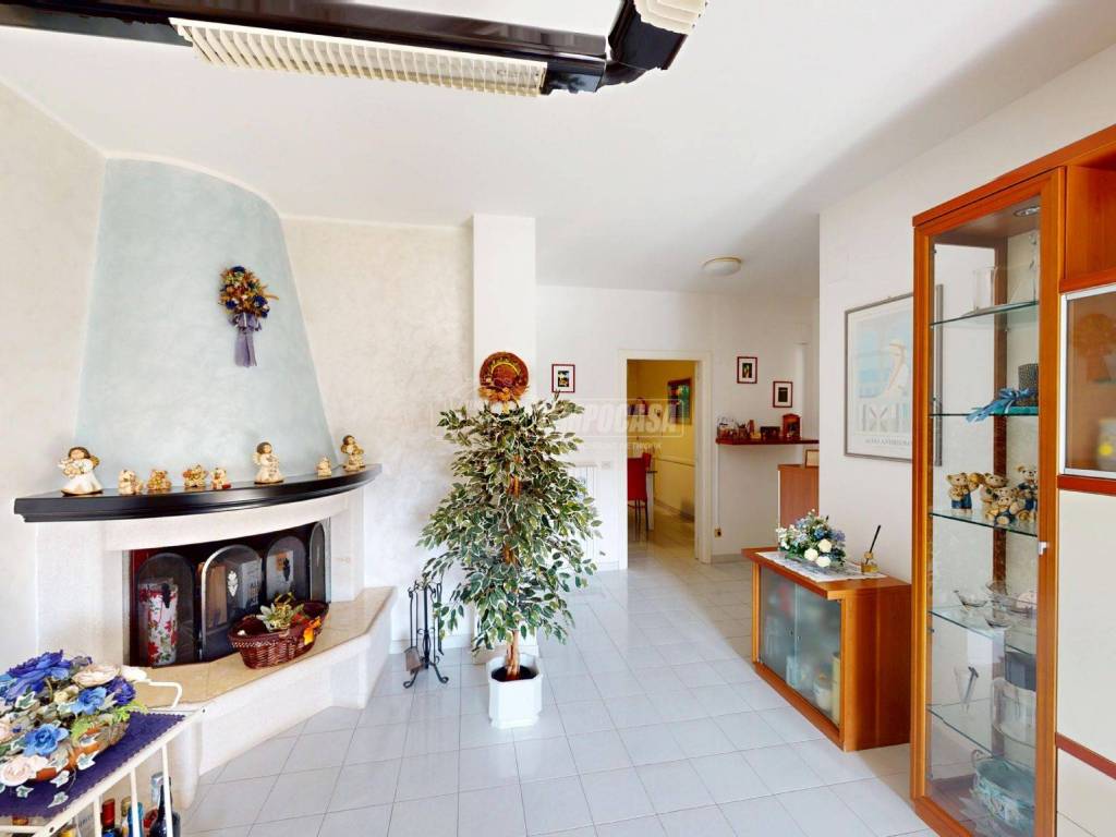 Appartamento a Fermo in Via andrea da bologna 35 - Foto 4