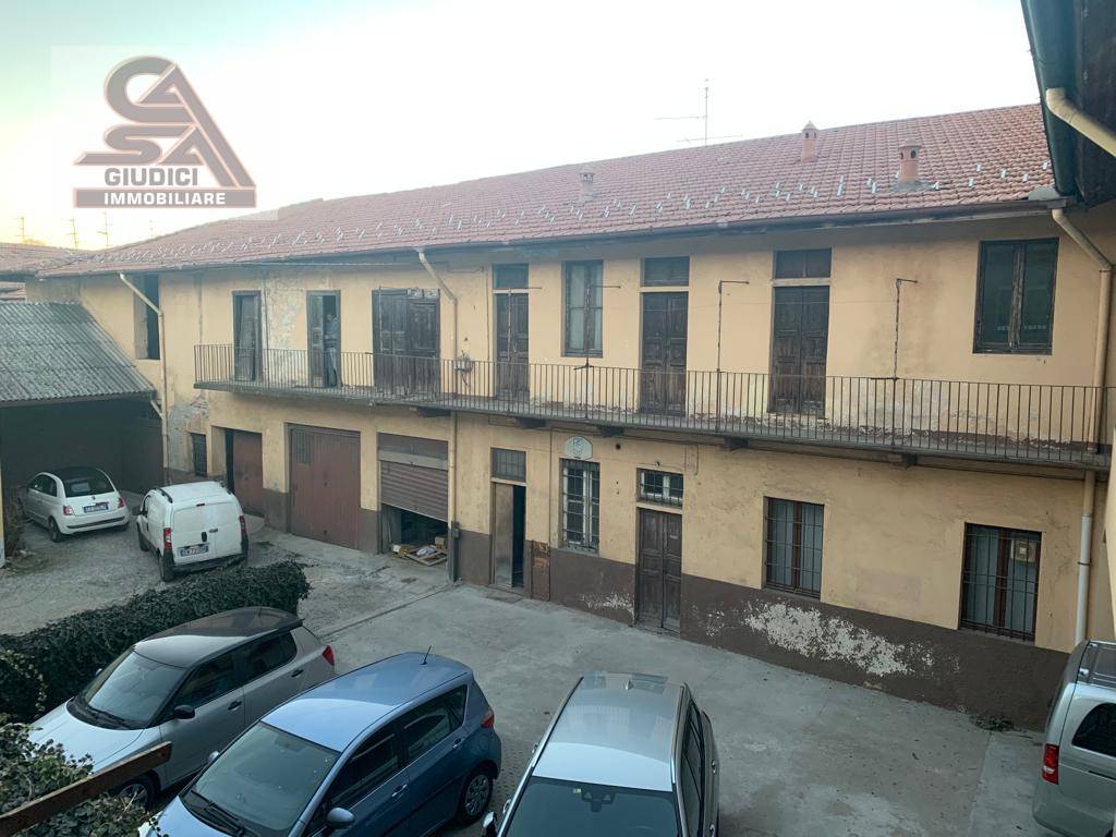 Rustico / casale a Caronno pertusella in Via Corso della Vittoria, 31 - Foto 3