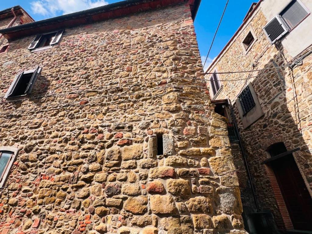 Appartamento a Bucine in Via della Porta, 21 - Foto 5