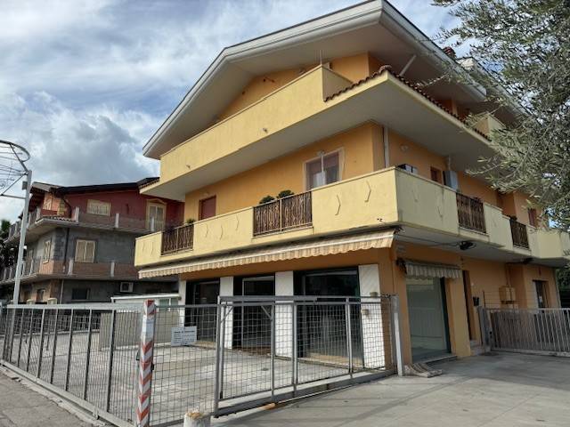 Immobile a Montesilvano in Via Vestina, 438 - Foto 2