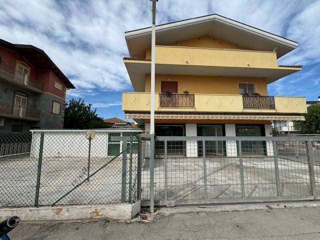Immobile a Montesilvano in Via Vestina, 438 - Foto 3