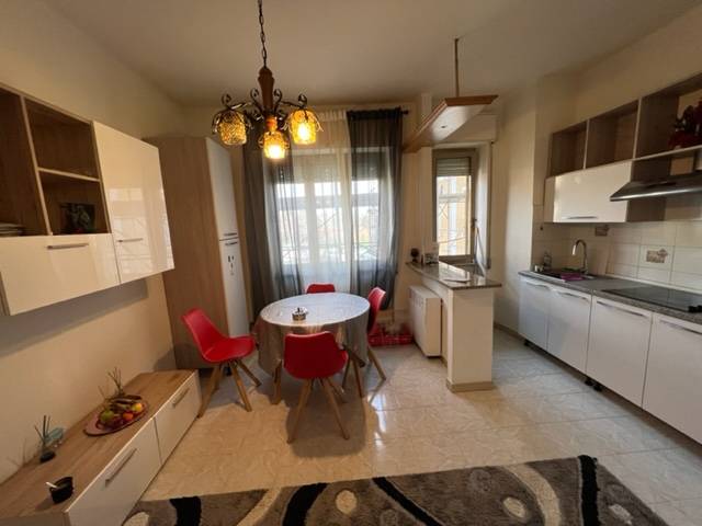 Appartamento a Alessandria in Via Giovanni Verneri, 34 - Foto 2