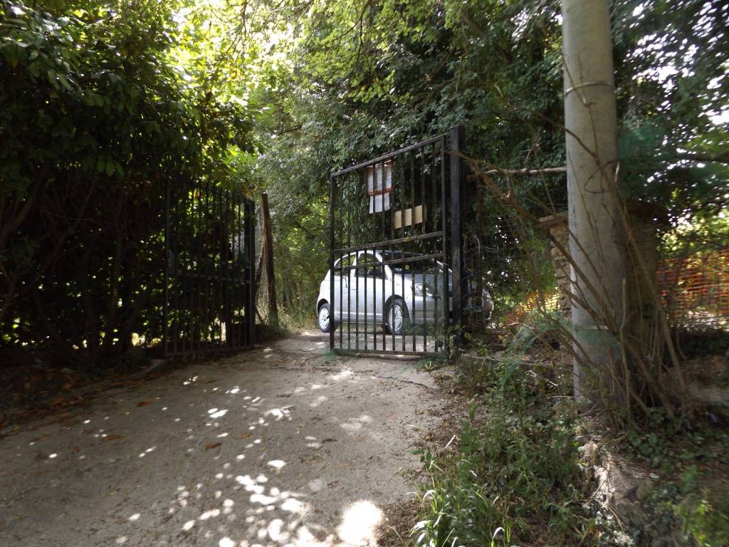 Terreno a Carsoli in Via Fonticelle, 26 - Foto 4