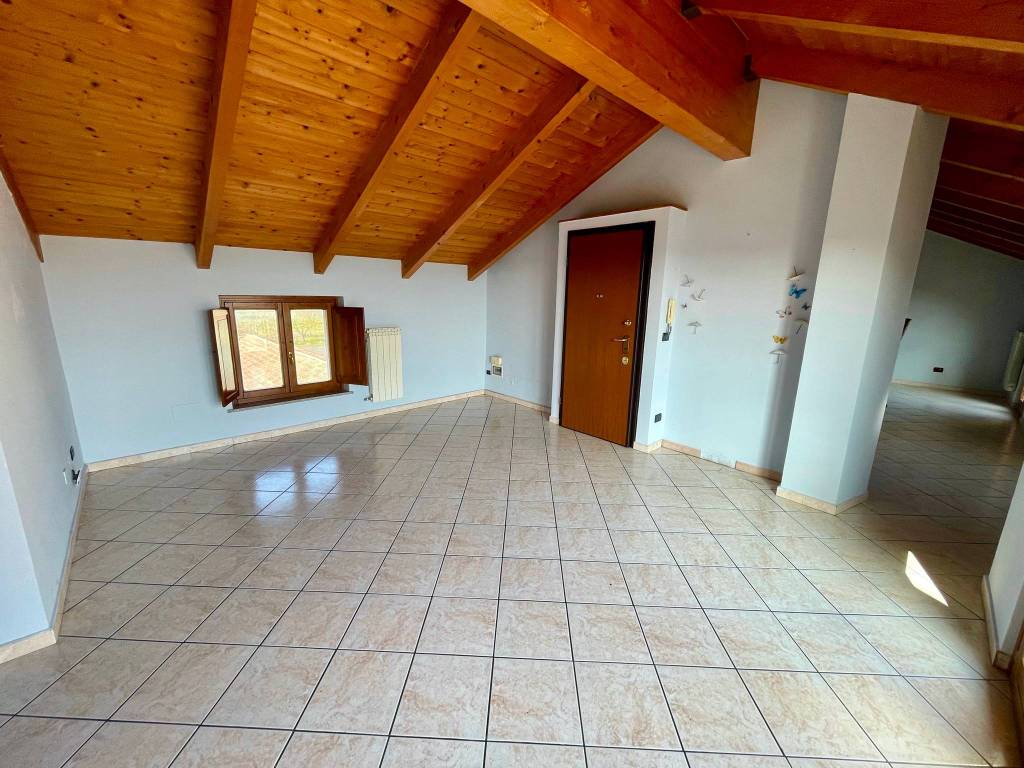 Appartamento a Trino in Viale Fratelli Brignone, 12 - Foto 4