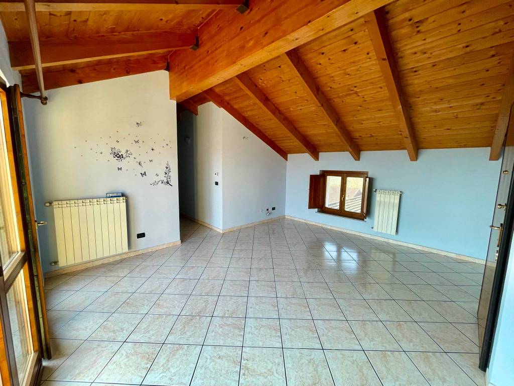 Appartamento a Trino in Viale Fratelli Brignone, 12 - Foto 5